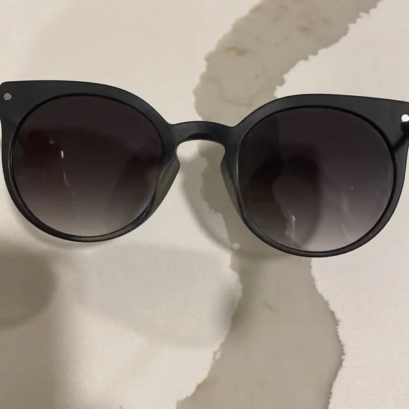 Mvmt sunglasses - Picture 4 of 6